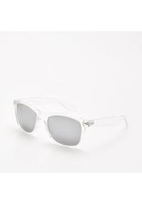 Cropp - Okulary przeciwsłoneczne - Biały. Kolor: biały #1