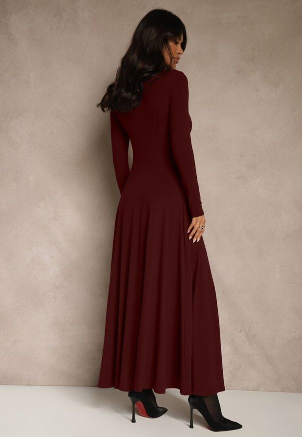 Renee - Bordowa Rozkloszowana Sukienka z Bawełny Tusmala. Okazja: na co dzień. Kolor: czerwony. Materiał: bawełna. Typ sukienki: proste. Styl: casual, elegancki