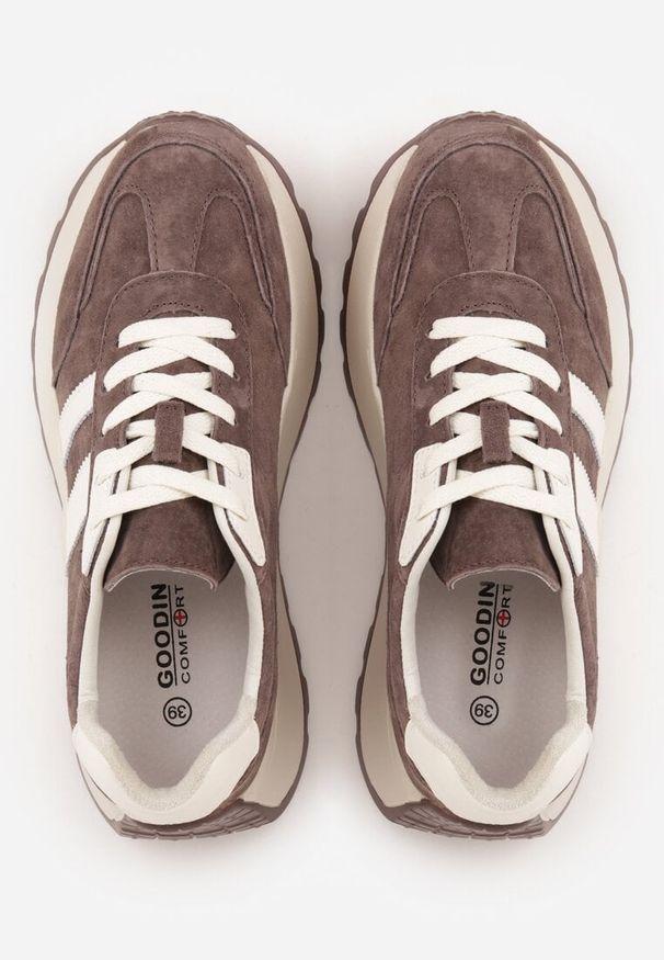 Renee - Brązowe Sneakersy ze Skóry Naturalnej na Platformie Cezella. Okazja: na co dzień. Kolor: brązowy. Materiał: skóra. Obcas: na platformie