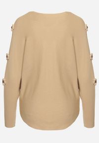 Born2be - Ciemnobeżowy Sweter z Wiskozą i Wycięciami przy Rękawach Evancia. Okazja: na co dzień, na spotkanie biznesowe, do pracy. Kolor: beżowy. Materiał: wiskoza. Styl: klasyczny, elegancki, biznesowy, casual #3
