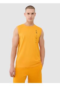 4f - 4F Tank top regular męski - pomarańczowy XXL. Kolor: pomarańczowy. Materiał: jersey, dzianina, bawełna. Długość rękawa: bez rękawów. Wzór: napisy, nadruk, ze splotem, gładki #1