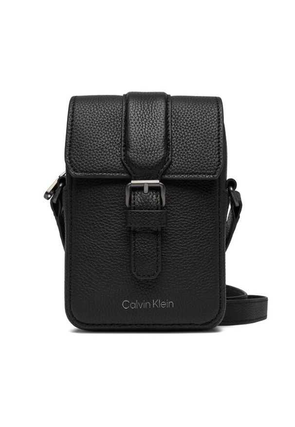 Calvin Klein Saszetka Leather Slim Flap Reporter LV04D3323G Czarny. Kolor: czarny. Materiał: skóra