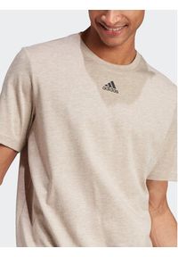 Adidas - adidas T-Shirt IB6143 Beżowy Regular Fit. Kolor: beżowy. Materiał: bawełna #4