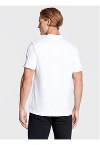 Calvin Klein T-Shirt Shadow Chest K10K110111 Biały Regular Fit. Kolor: biały. Materiał: bawełna #3