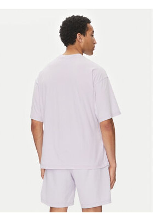 Champion T-Shirt 221257 Fioletowy Regular Fit. Kolor: fioletowy. Materiał: bawełna