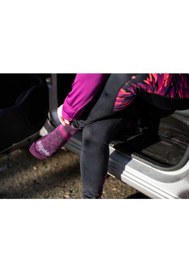 BRIDGEDALE - Skarpety do trekkingu Bridgedale Ultra Light T2 Merino Performance Low. Kolor: niebieski. Sport: turystyka piesza