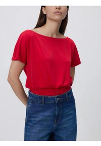 Reserved - Bluzka ze ściągaczem - czerwony. Kolor: czerwony. Materiał: dzianina #1