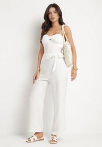 Born2be - Jasnobeżowe Spodnie o Szerokim Kroju z Wiązaniem i Gumką w Pasie Miravenia. Okazja: na co dzień. Kolor: beżowy. Styl: elegancki, casual