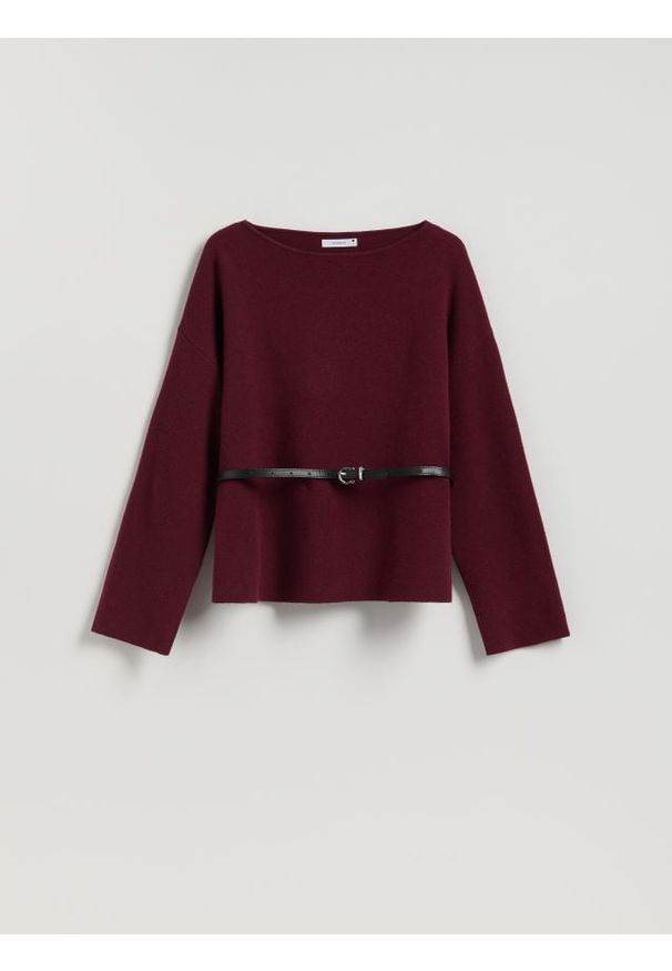 Reserved - Sweter z paskiem - bordowy. Kolor: czerwony. Materiał: dzianina, wełna