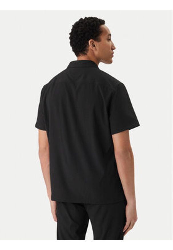 Calvin Klein Koszula LV04LF109G Czarny Classic Fit. Kolor: czarny. Materiał: syntetyk