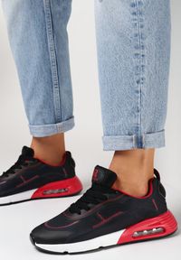 Born2be - Czarno-Czerwone Sneakersy Tryxyla. Zapięcie: sznurówki. Kolor: czarny. Materiał: guma, materiał. Szerokość cholewki: normalna. Wzór: aplikacja #5