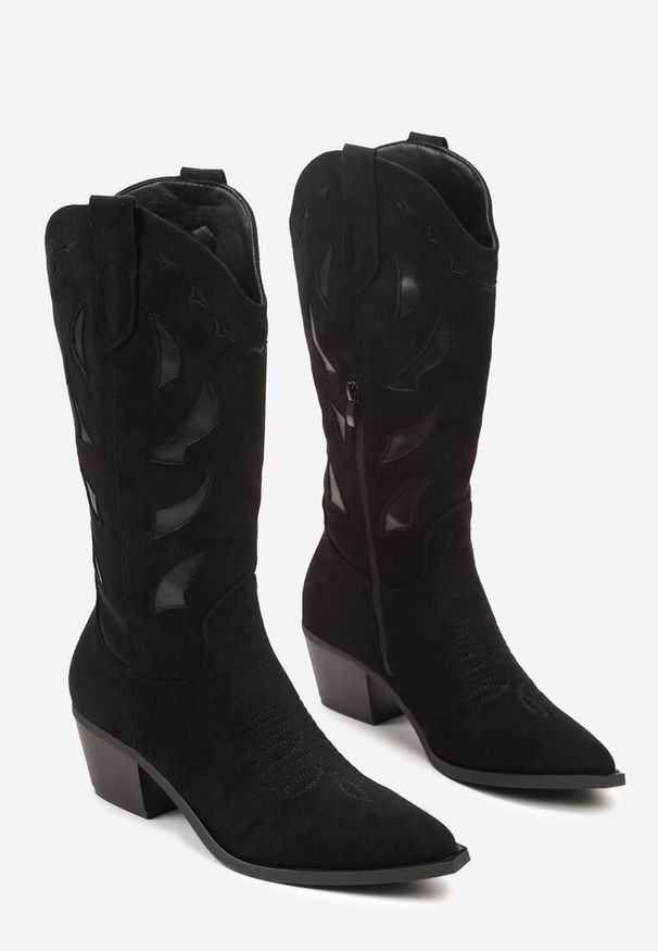 Born2be - Czarne Botki Kowbojki na Stożkowym Obcasie z Geometrycznym Wzorem Lativia. Okazja: na co dzień. Kolor: czarny. Materiał: jeans, skóra. Wzór: geometria. Obcas: na obcasie. Styl: casual, klasyczny. Wysokość obcasa: średni