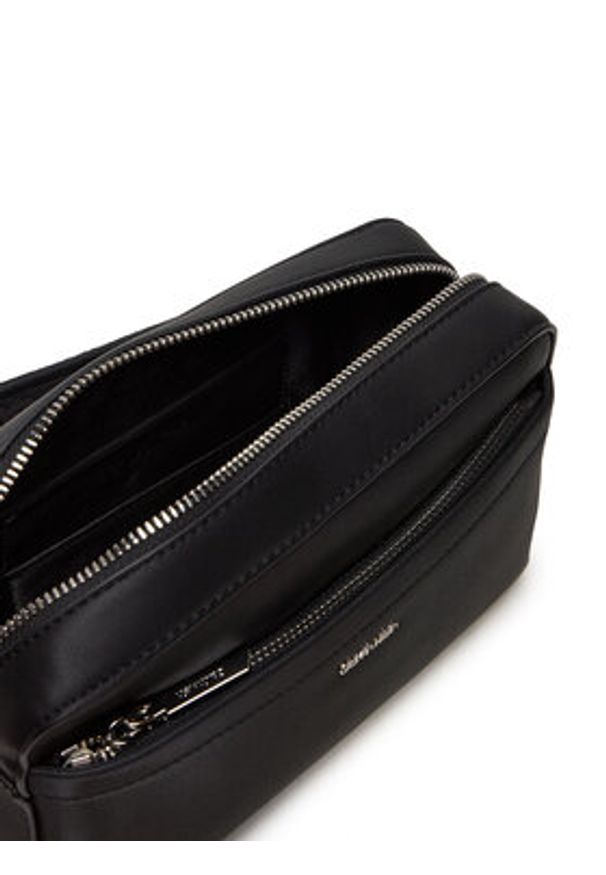 Calvin Klein Torebka C Must Convertible K60K612901 Czarny. Kolor: czarny. Materiał: skórzane