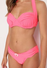 Born2be - Różowe 2-Częściowe Bikini Stanik Zapinany na Szyi Majtki z Ozdobną Aplikacją Peviana. Kolor: różowy. Wzór: aplikacja #6