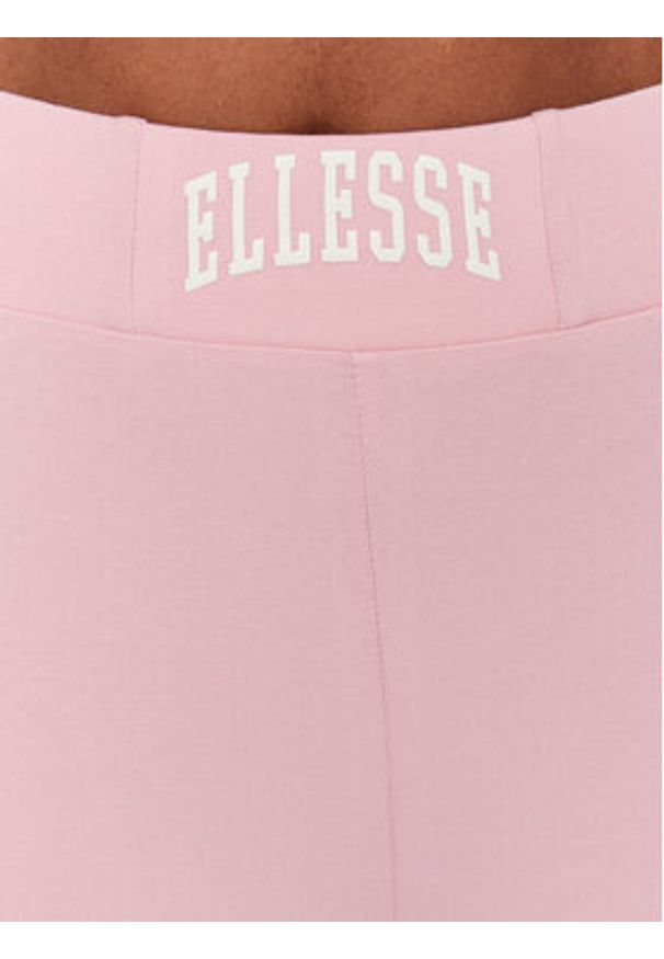 Ellesse Szorty sportowe Lucini SGR17858 Różowy Slim Fit. Kolor: różowy. Materiał: bawełna