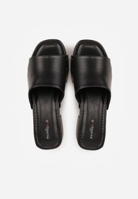 Born2be - Czarne Klapki na Obcasie i Platformie z Kwadratowym Noskiem i Nitami Ellebianca. Okazja: na co dzień. Kolor: czarny. Materiał: jeans. Obcas: na obcasie. Styl: casual, boho. Wysokość obcasa: średni #8