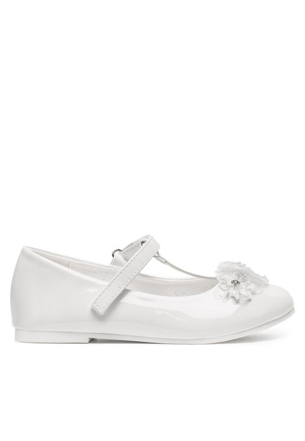 Baleriny Nelli Blu. Kolor: biały