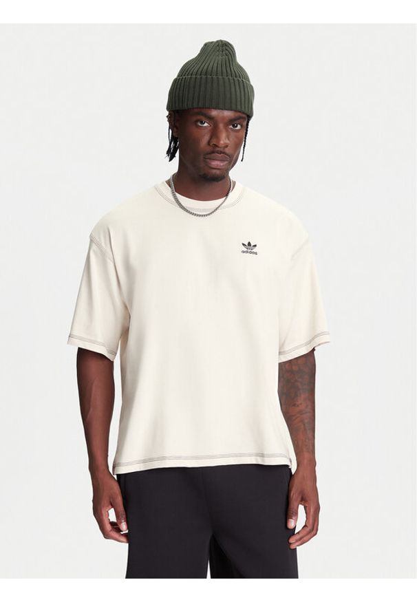 Adidas - adidas T-Shirt Trefoil Essentials JW0970 Biały Regular Fit. Kolor: biały. Materiał: bawełna