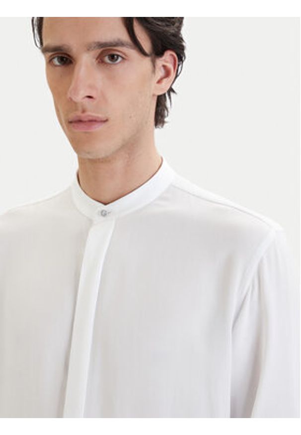 Hugo - HUGO Koszula Kaleb 50554719 Beżowy Slim Fit. Kolor: beżowy. Materiał: wiskoza