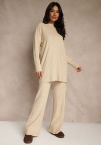 Renee - Beżowy Komplet Prążkowany z Bawełną Sweter Oversize i Szerokie Spodnie Wedorena. Kolor: beżowy. Materiał: bawełna, prążkowany #1