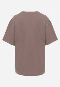 Born2be - Brązowy T-shirt Bawełniany z Ozdobnymi Cekinami Greyfeather. Okazja: do pracy, na co dzień, na spotkanie biznesowe. Kolekcja: plus size. Kolor: brązowy. Materiał: bawełna. Długość: długie. Wzór: gładki. Styl: elegancki, biznesowy, casual #6
