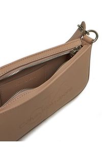 Calvin Klein Jeans Torebka Sculpted Shoulder Pouch25 Mono K60K610679 Kolorowy. Wzór: kolorowy. Materiał: skórzane