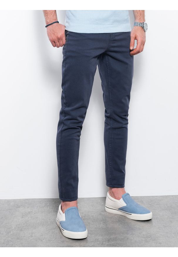 Ombre Clothing - Spodnie męskie chinosy SLIM FIT - granatowe - Rozmiar: M. Okazja: na co dzień. Kolor: niebieski. Materiał: elastan, tkanina, bawełna. Styl: casual