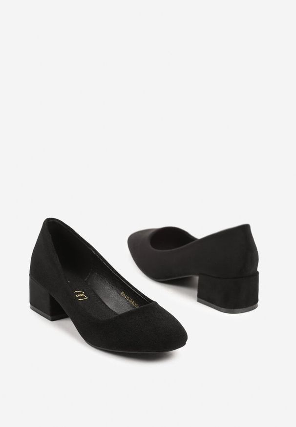 Renee - Czarne Czółenka na Słupku ze Skórzaną Wkładką Savirae. Okazja: na co dzień. Kolor: czarny. Materiał: skóra. Obcas: na słupku. Styl: elegancki, casual, klasyczny. Wysokość obcasa: niski