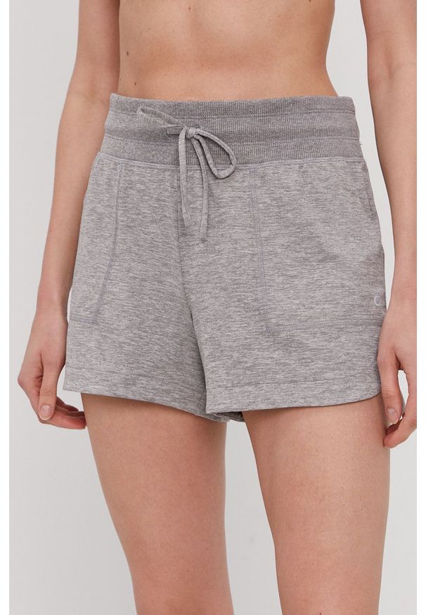 GAP - Szorty. Okazja: na co dzień. Kolor: szary. Styl: casual