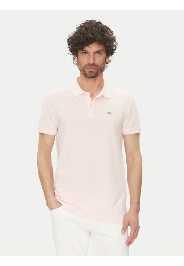 Tommy Jeans Polo DM0DM20676 Różowy Slim Fit. Typ kołnierza: polo. Kolor: różowy. Materiał: bawełna