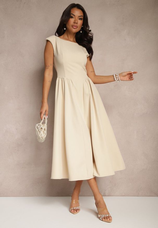 Renee - Beżowa Rozkloszowana Sukienka z Wiązaniem i Dekoltem w Kształcie Łódki Alanira. Okazja: na co dzień. Kolor: beżowy. Długość rękawa: krótki rękaw. Styl: casual, elegancki