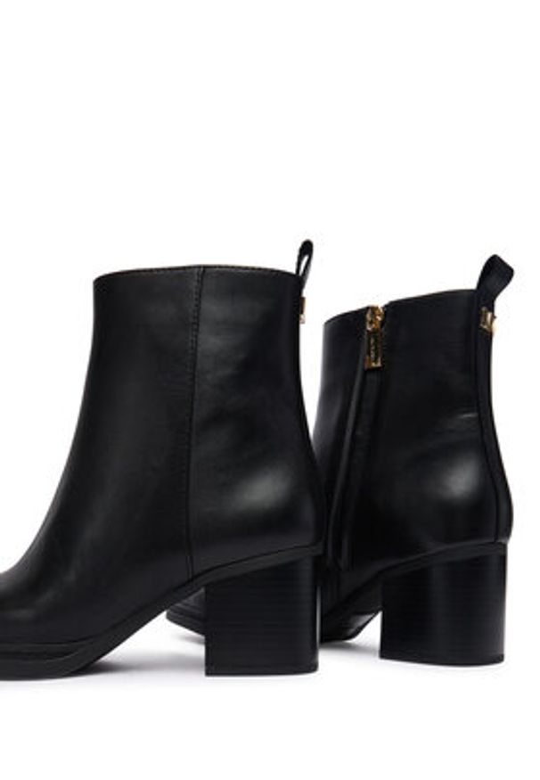 MICHAEL Michael Kors Botki Lex 40F5LXME5L Czarny. Kolor: czarny. Materiał: skóra