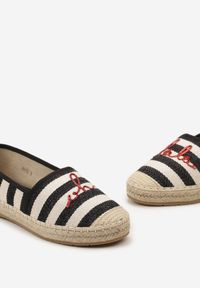 Born2be - Czarne Espadryle w Paski z Ozdobnym Napisem Golena. Zapięcie: pasek. Kolor: czarny. Wzór: napisy, paski. Sezon: lato. Styl: elegancki, klasyczny #4