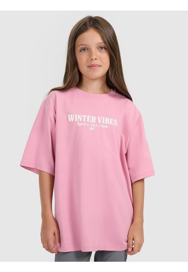 4f - 4F T-shirt regular z nadrukiem dziewczęcy - różowy 146/152 (10-12 lat). Okazja: na co dzień, na uczelnię. Kolor: różowy. Materiał: bawełna, materiał. Wzór: nadruk. Sezon: lato. Styl: casual