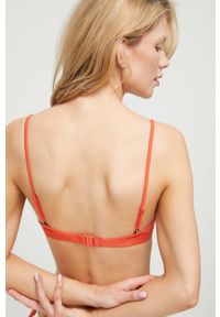 TOMMY HILFIGER - Tommy Hilfiger biustonosz kąpielowy kolor pomarańczowy. Kolor: pomarańczowy. Materiał: poliester #2