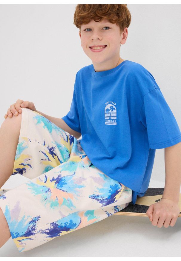 bonprix - Bermudy dresowe z bawełny organicznej. Kolor: beżowy. Materiał: dresówka, bawełna. Wzór: nadruk