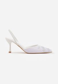 Renee - Białe Sandały na Szpilce Ozdobione Haftowanym Wzorem i Koralikami Sametis. Kolor: biały. Materiał: satyna. Wzór: aplikacja, haft. Obcas: na szpilce #7