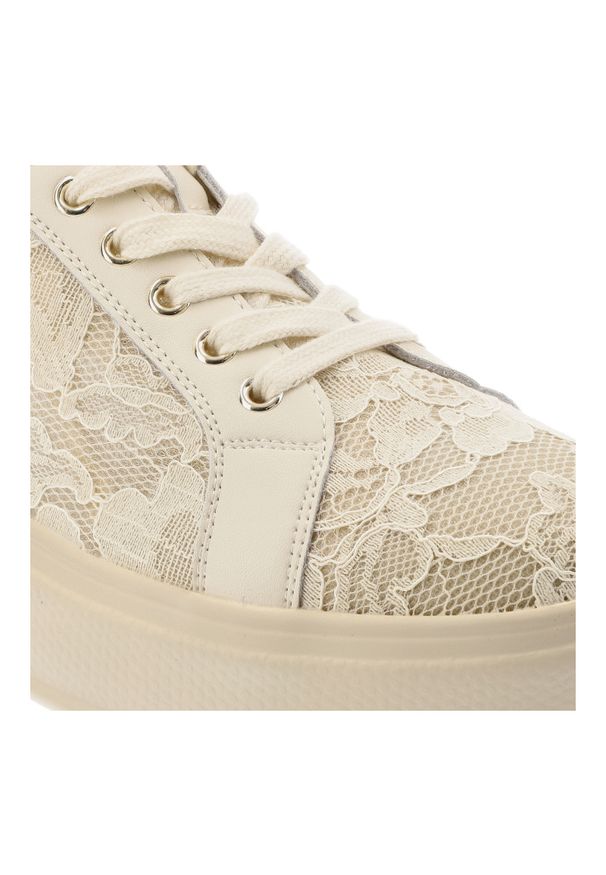 Beżowe Sneakersy S.Barski Eleganckie Koronkowe Obuwie Damskie. Zapięcie: sznurówki. Kolor: beżowy. Materiał: koronka