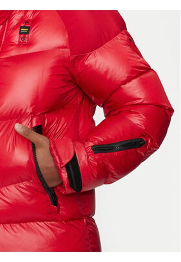 Blauer Kurtka zimowa 24WBLUC02234 Czerwony Regular Fit. Kolor: czerwony. Materiał: syntetyk. Sezon: zima