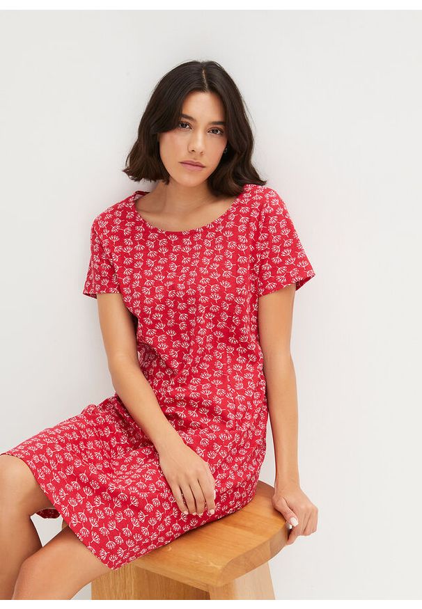 bonprix - Sukienka shirtowa w roślinny wzór. Kolor: czerwony