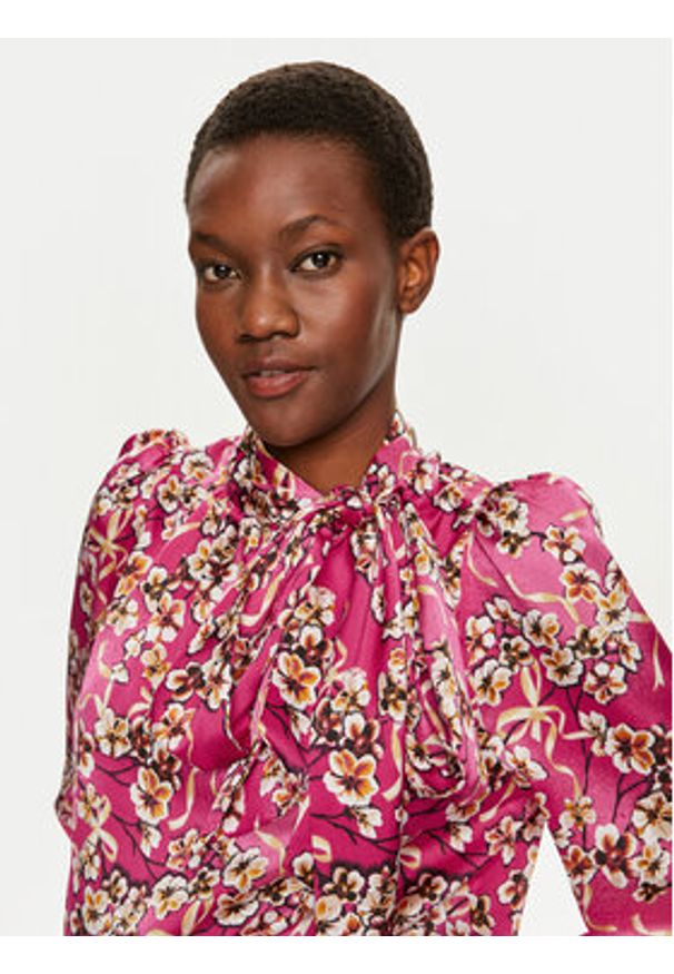 Hugo Bluzka Cerela-1 50520420 Różowy Regular Fit. Kolor: różowy. Materiał: syntetyk