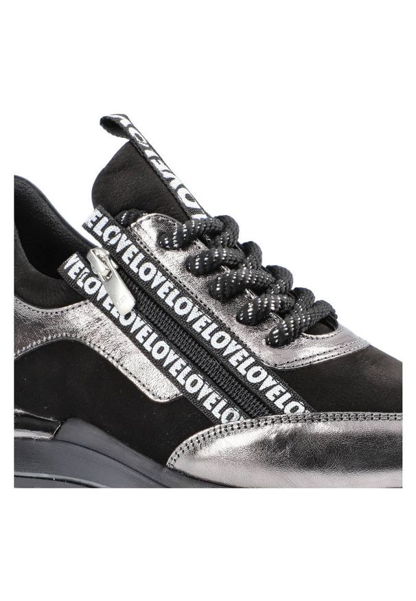 Srebrne Sneakersy Artiker Damskie Modne Obuwie. Kolor: srebrny. Materiał: nubuk, skóra. Szerokość cholewki: normalna. Styl: klasyczny, sportowy