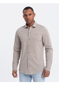 Ombre Clothing - Męska bawełniana koszula REGULAR z dzianiny single jersey - popielata V5 - Rozmiar: S. Kolor: szary. Materiał: bawełna, jersey, dzianina. Wzór: haft, kolorowy
