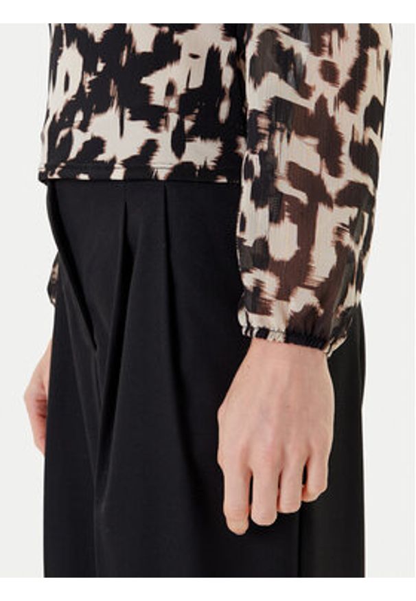 Morgan Bluzka 252-TRITA Czarny Regular Fit. Kolor: czarny. Materiał: syntetyk