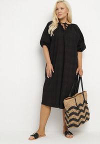 Born2be - Czarna Bawełniana Sukienka Oversize z Wiązaniem pod Szyją Tolanea. Kolor: czarny. Materiał: bawełna. Długość rękawa: krótki rękaw. Typ sukienki: oversize #3