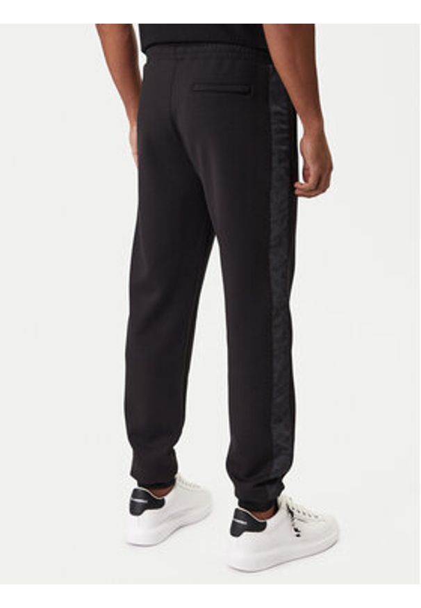 Karl Lagerfeld - KARL LAGERFELD Spodnie dresowe 705001 561902 Czarny Regular Fit. Kolor: czarny. Materiał: syntetyk