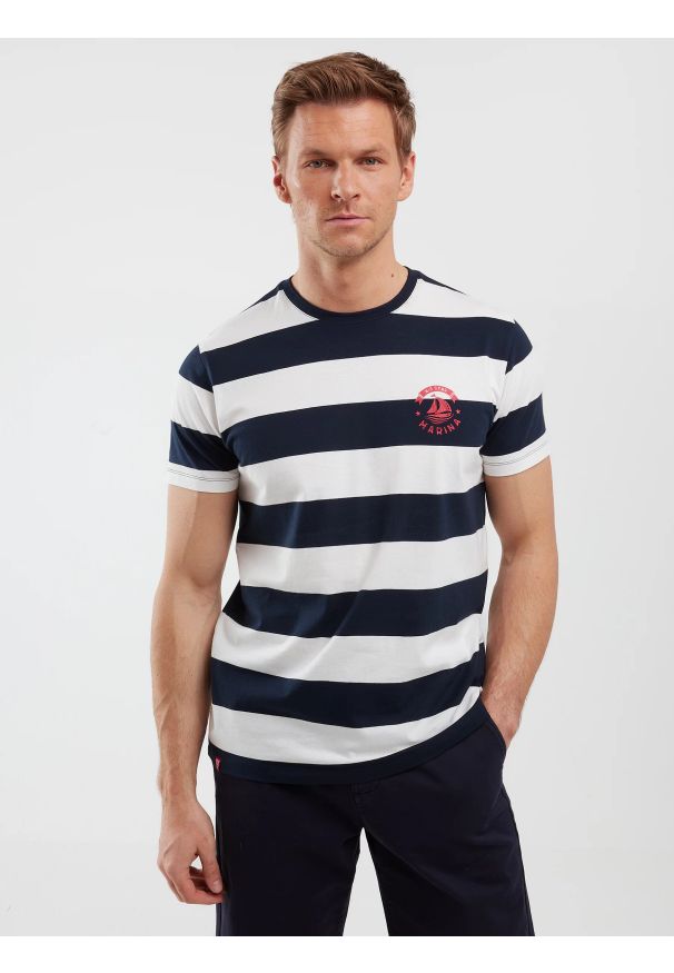 Big-Star - Koszulka męska w paski biało-granatowa Remir 403. Okazja: na co dzień. Kolor: niebieski. Materiał: dzianina, skóra, bawełna, jeans. Wzór: paski. Sezon: lato. Styl: casual, retro, sportowy