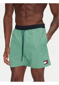 TOMMY HILFIGER - Tommy Hilfiger Szorty kąpielowe UM0UM03455 Zielony Slim Fit. Kolor: zielony. Materiał: syntetyk