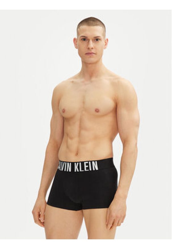 Calvin Klein Underwear Komplet 3 par bokserek Trunk 3Pk 000NB3608A Kolorowy. Materiał: bawełna. Wzór: kolorowy