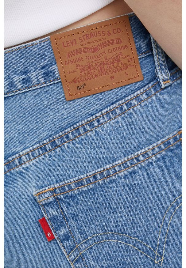 Levi's® - Levi's szorty jeansowe bawełniane 501 Rolled damskie gładkie high waist. Okazja: na spotkanie biznesowe, na co dzień. Stan: podwyższony. Kolor: niebieski. Materiał: jeans, bawełna. Wzór: gładki. Styl: casual, biznesowy